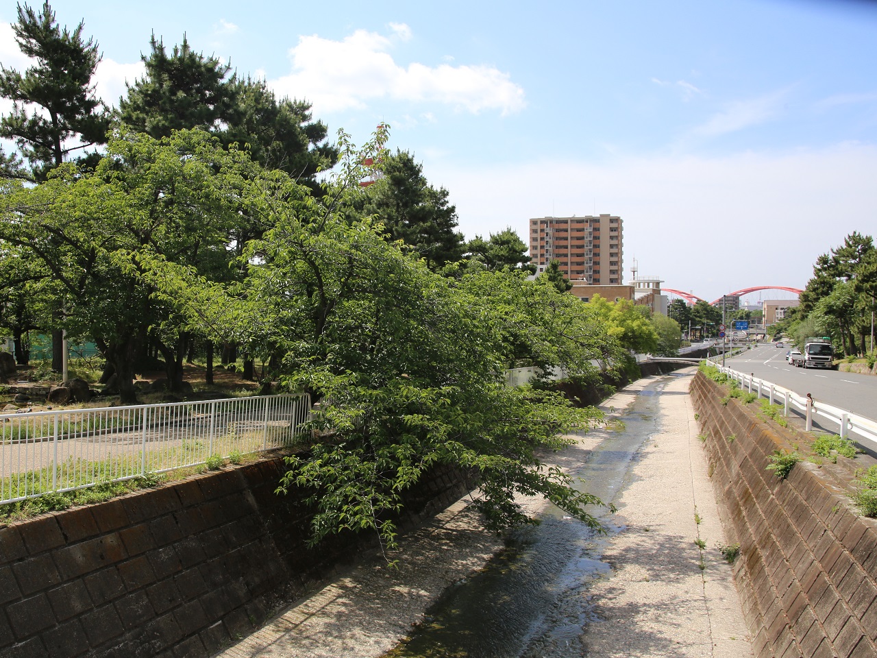 石屋川