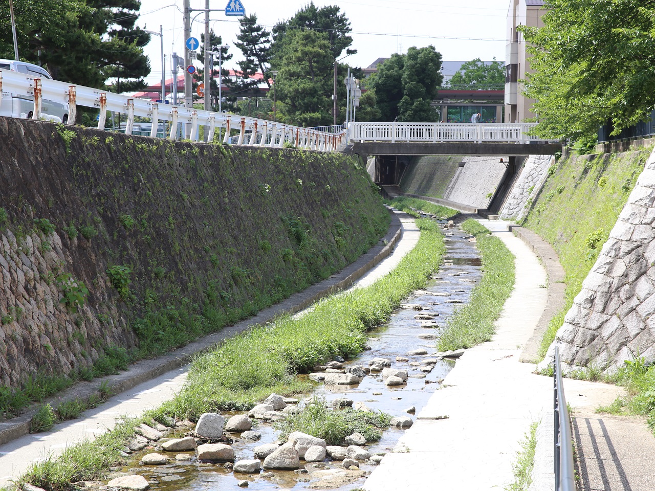 石屋川