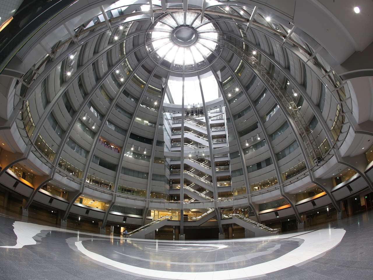 神戸ファッションマート