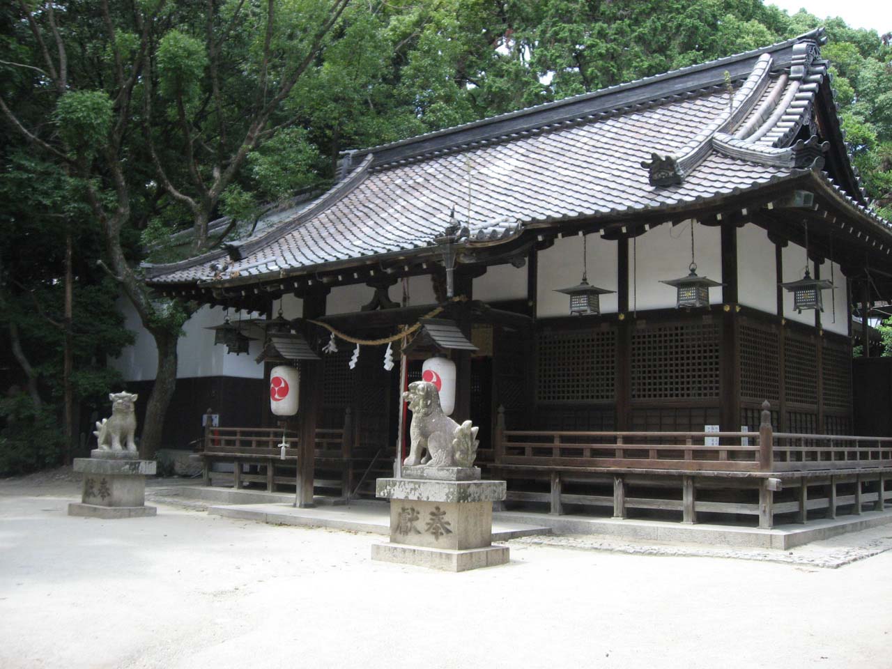 六甲八幡神社