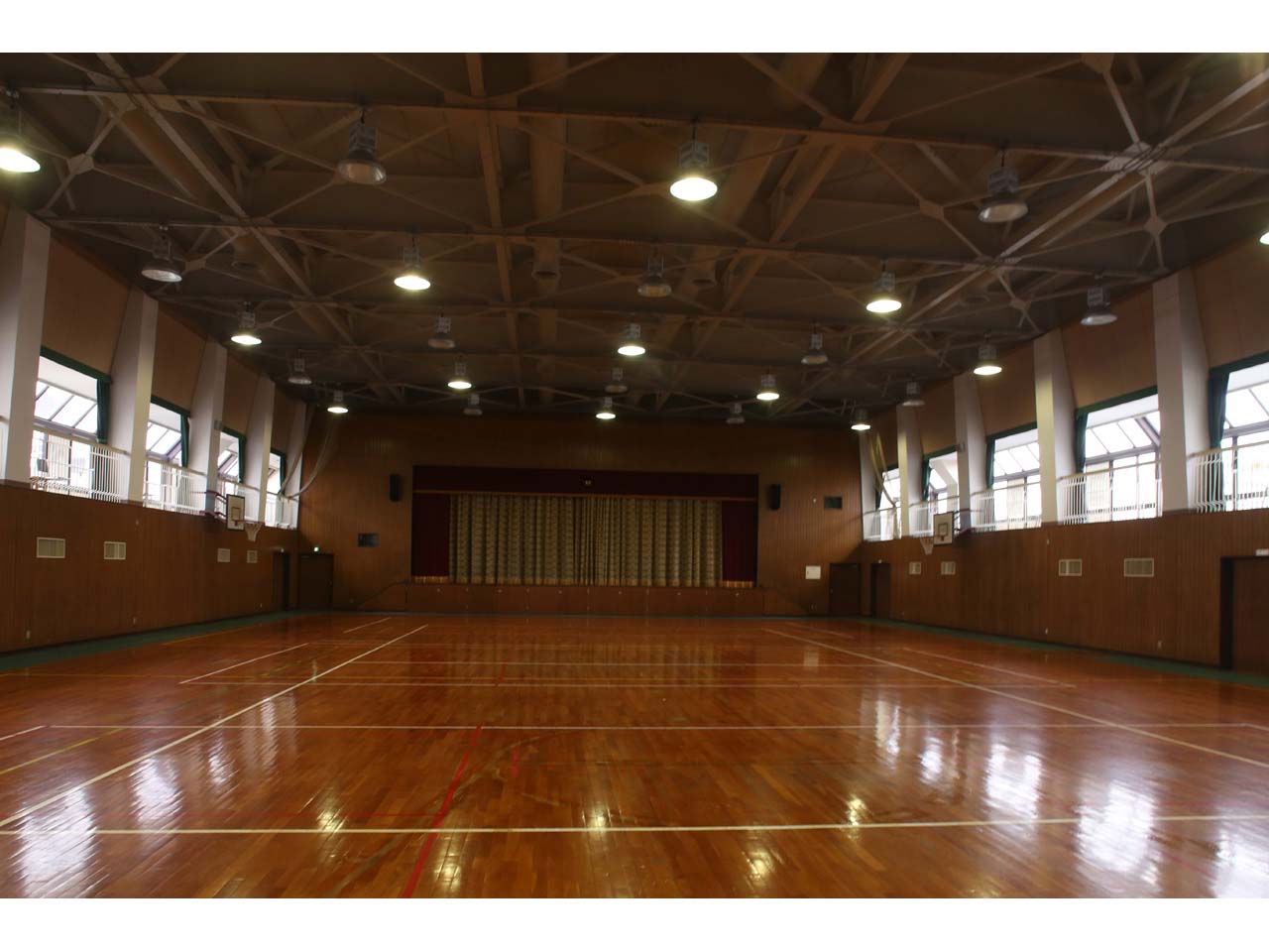 コミスタこうべ