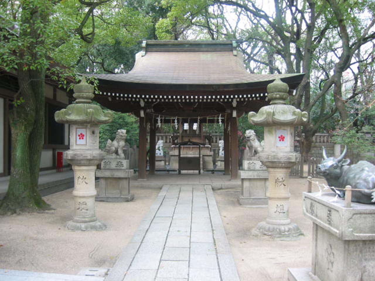 湊川神社