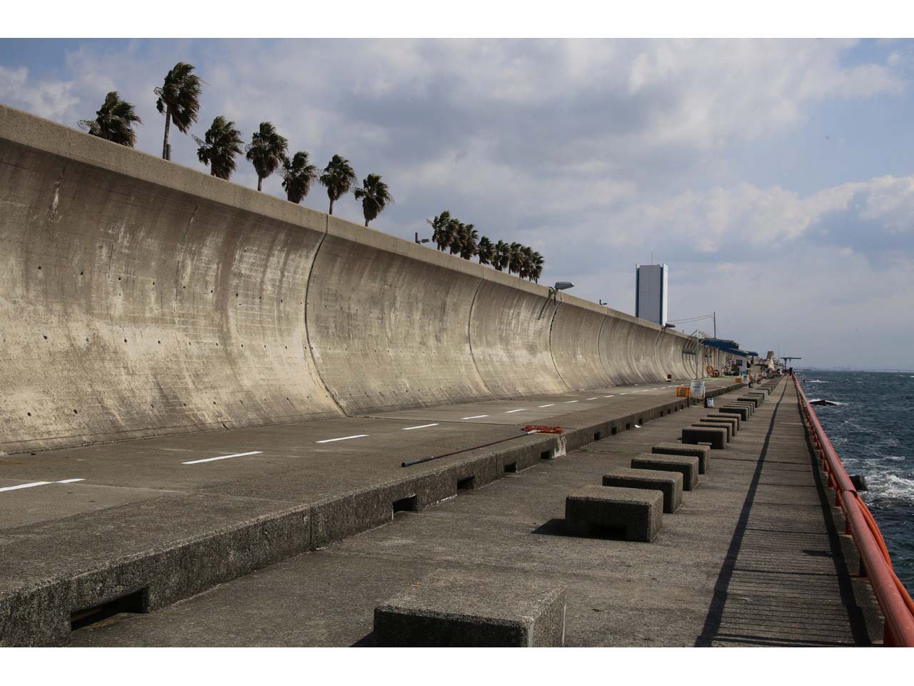 神戸市立平磯海づり公園