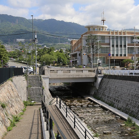 石屋川