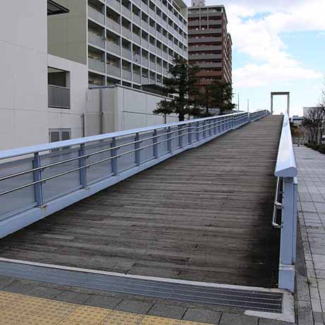脇浜海岸通歩道橋