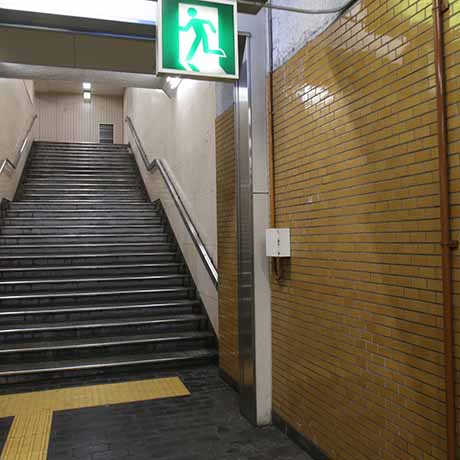 阪神神戸高速線　西元町駅