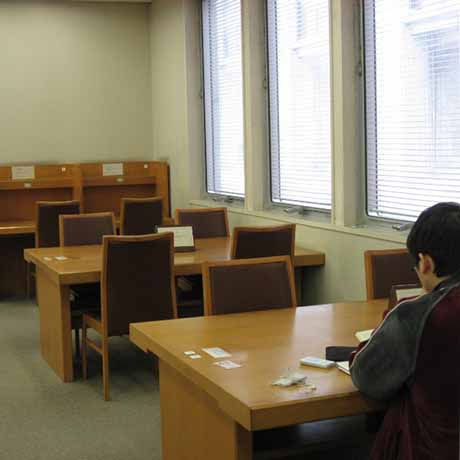 中央図書館