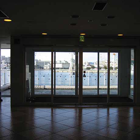 中突堤旅客ターミナル